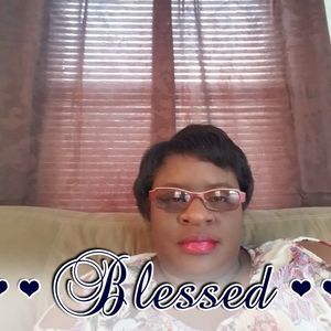 Meet your Posher, Tonya